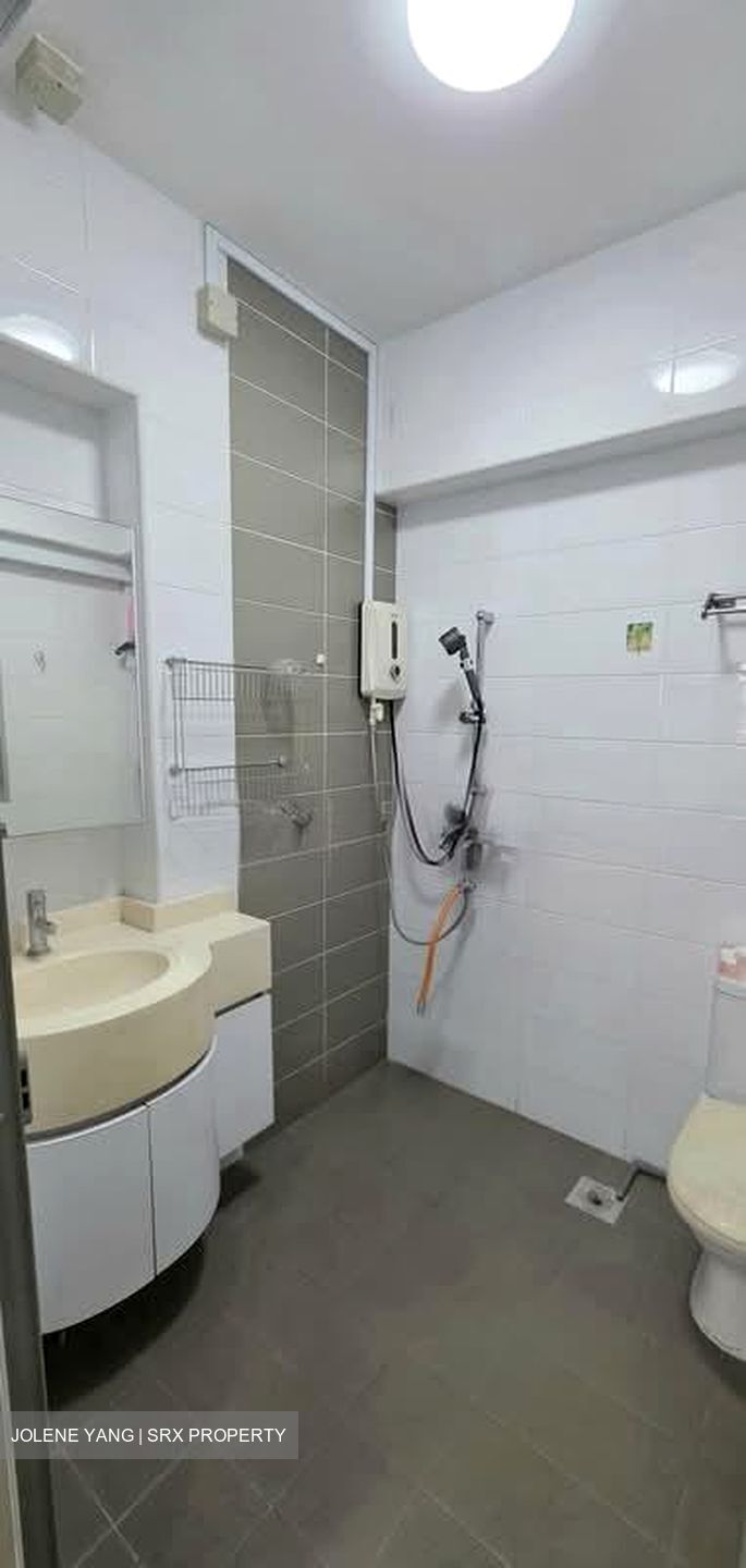 Boon Lay Avenue (Jurong West), Multi Generation #559248361